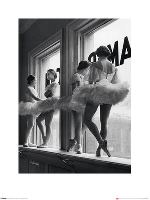 Art Print Time Life Ballerinas In Window 60x80cm Pyramid PPR40190 | Yourdecoration.co.uk
