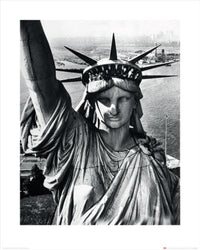 Art Print Time Life Statue Of Liberty 40x50cm Pyramid PPR43216 | Yourdecoration.co.uk