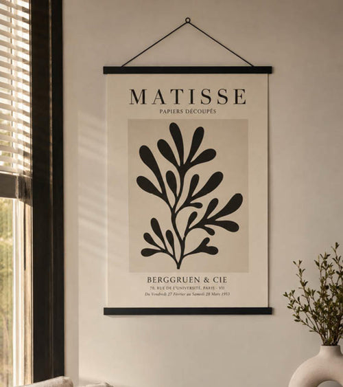 Posterhanger Black On the Wall | Yourdecoration.co.uk
