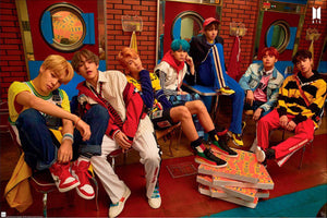 Abystyle Lp2146 Bts Crew Poster 91,5x61cm | Yourdecoration.co.uk