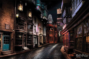 Pyramid Harry Potter Diagon Alley Poster 91,5x61cm | Yourdecoration.co.uk