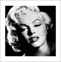 Pyramid Marilyn Monroe Glamour Art Print 40x40cm | Yourdecoration.co.uk