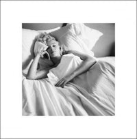 Pyramid Marilyn Monroe Bed Art Print 40x40cm | Yourdecoration.co.uk